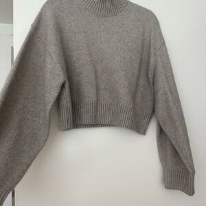 H&M Gray Turtleneck Sweater